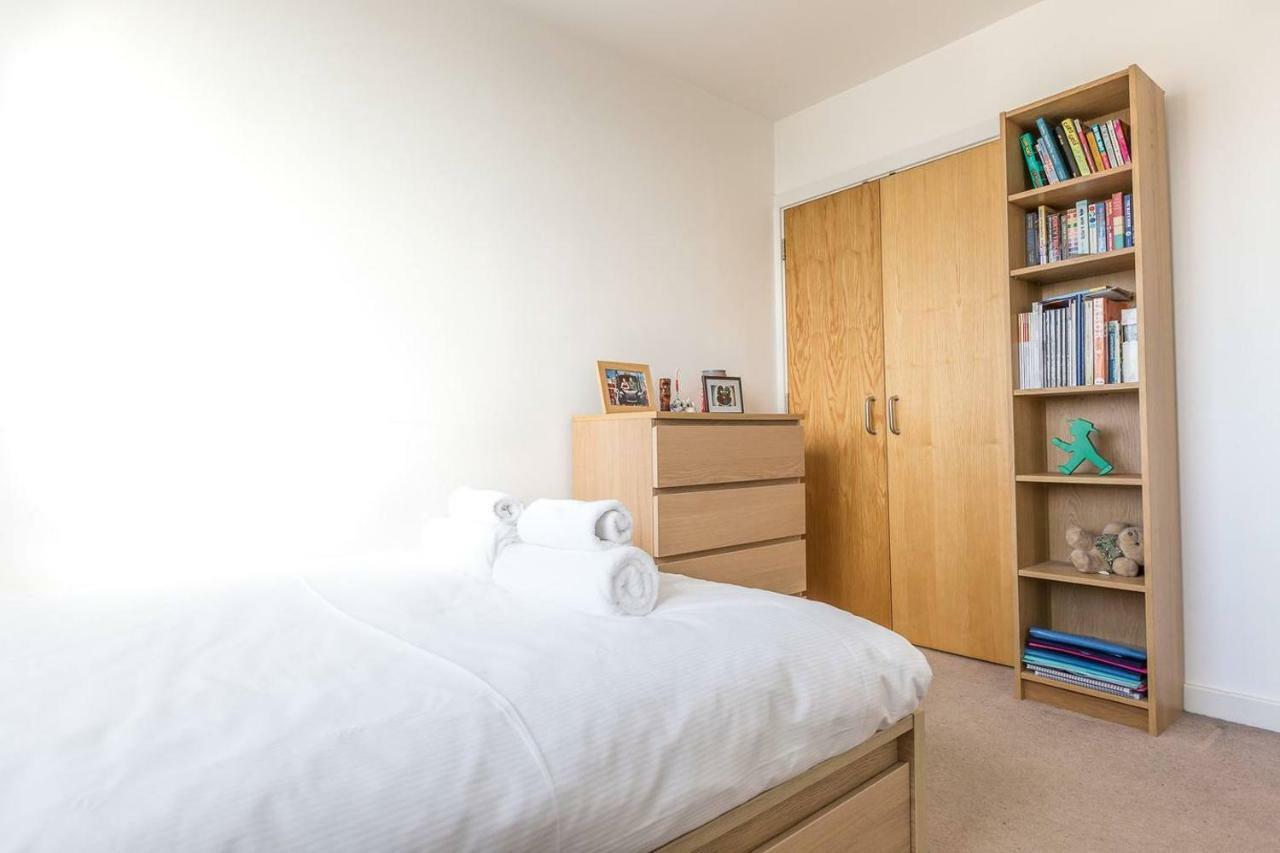 Modern 1 Bedroom Apartment In E1 With Great Views London Ngoại thất bức ảnh