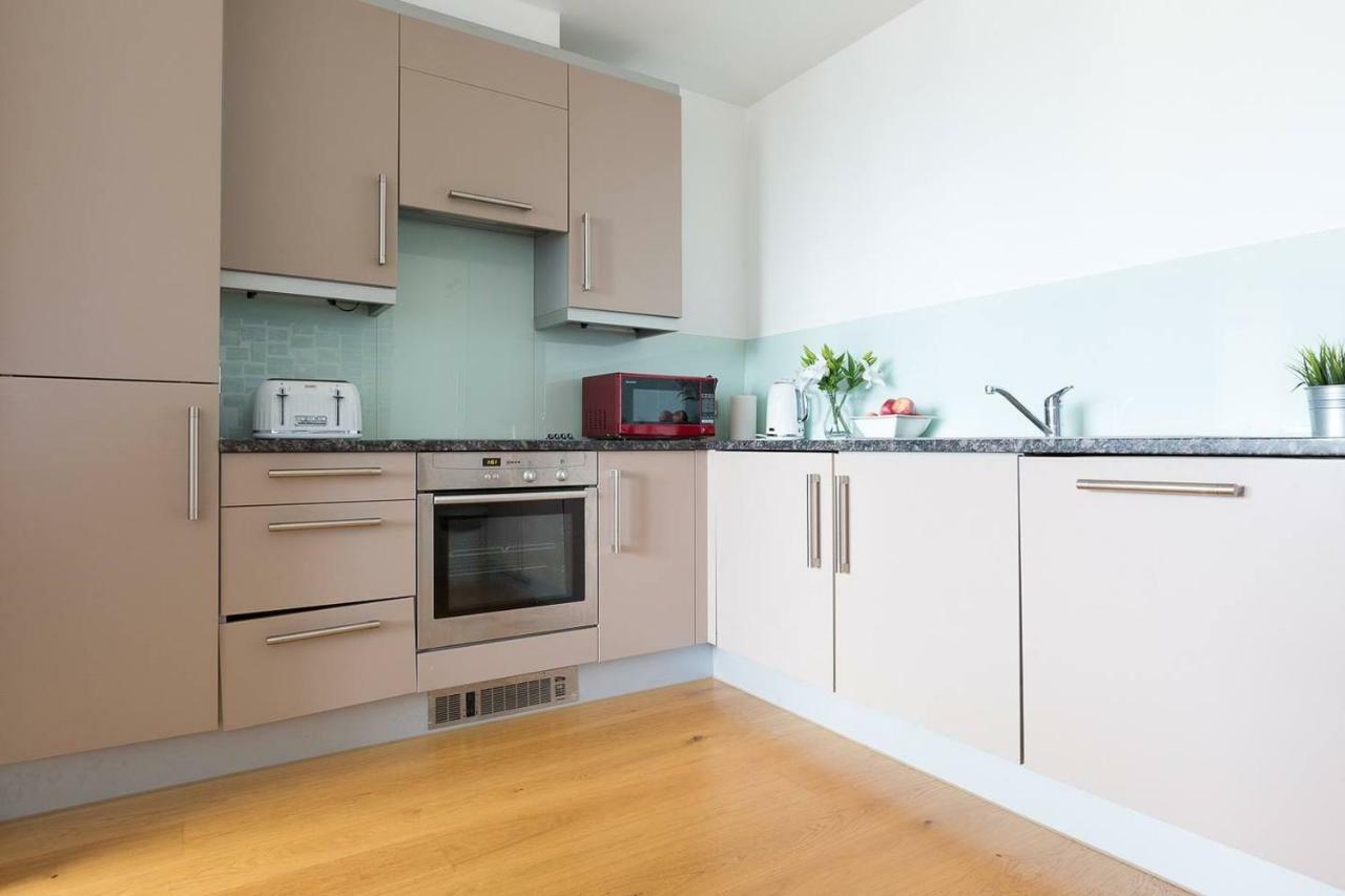 Modern 1 Bedroom Apartment In E1 With Great Views London Ngoại thất bức ảnh